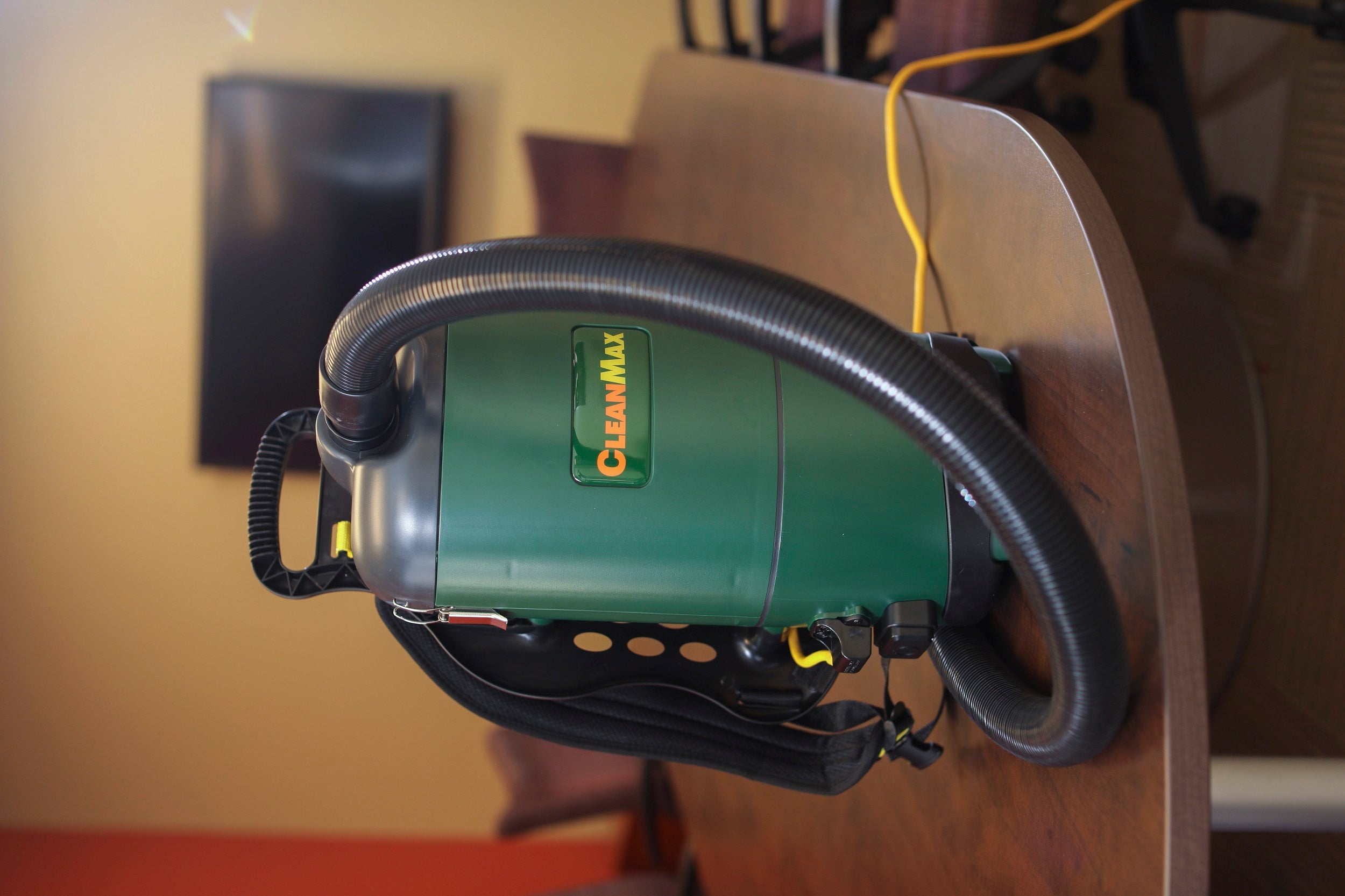 CleanMax 6-Qt. Backpack Vacuum - Comfortable, Powerful Cleaning — KleanBase