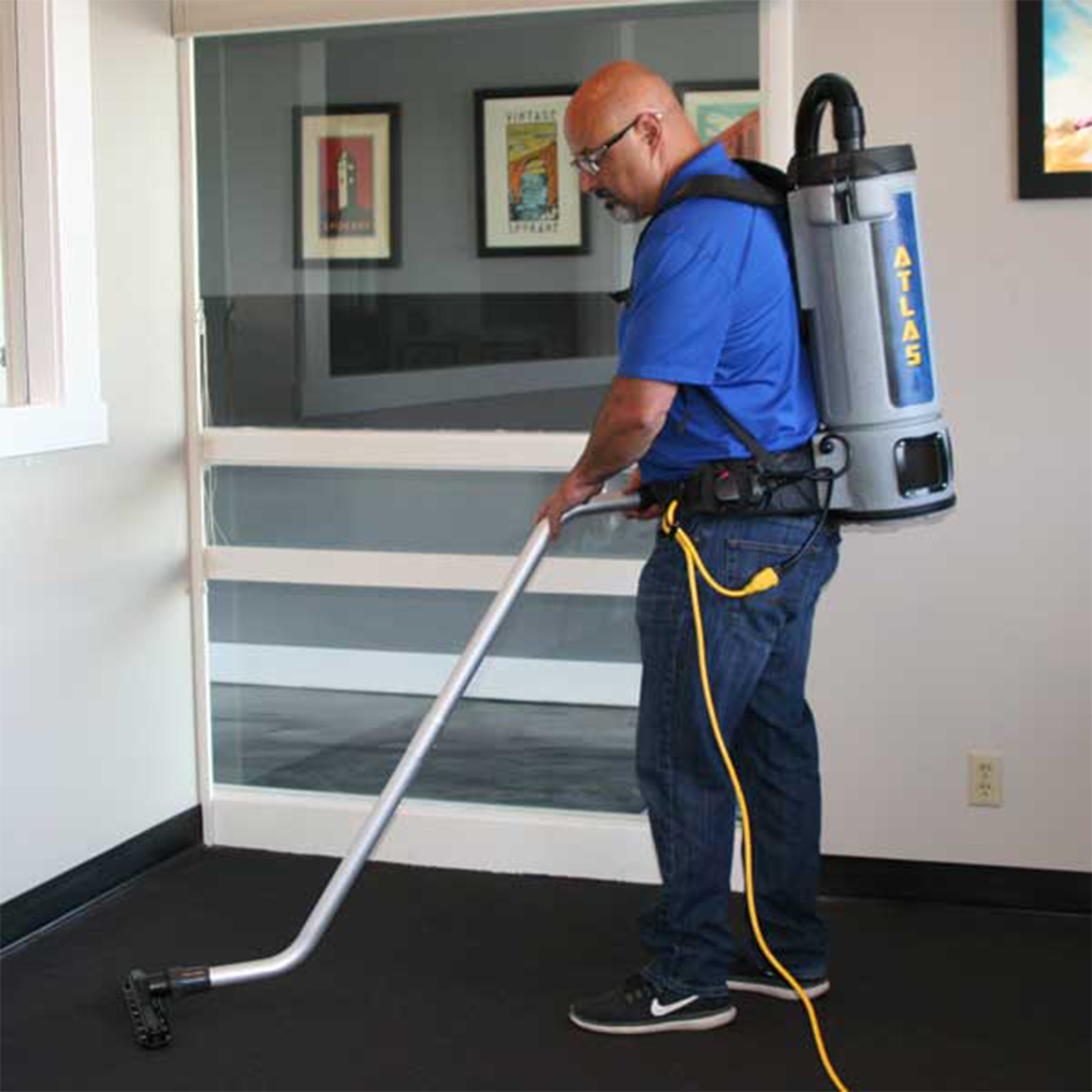 Edic Atlas™ 6-Quart Backpack Vacuum With EDIC Ultrastat Disposable Filter Bag 600TV